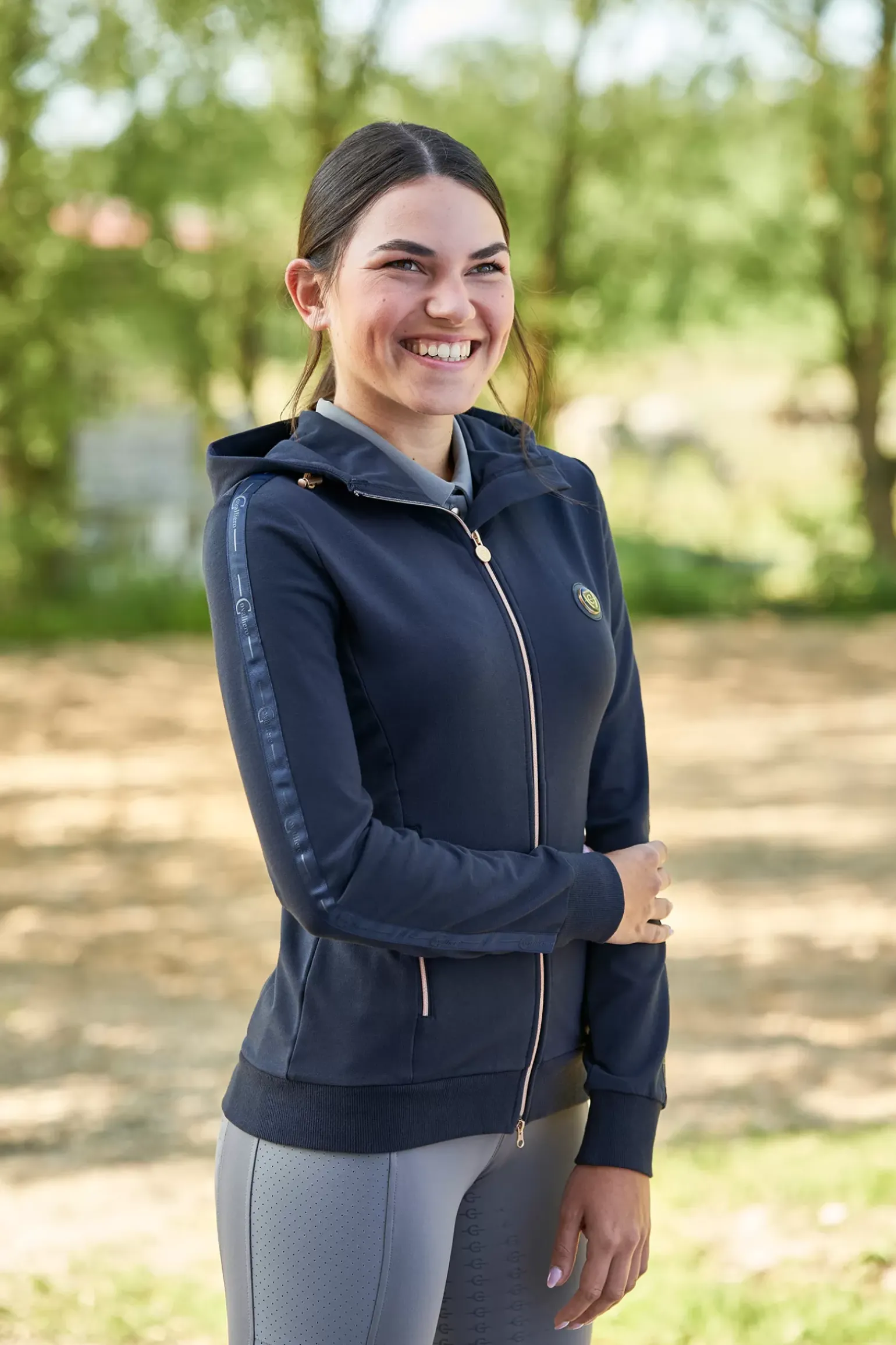 * Remy Organic Cotton Naisten Collegepaita