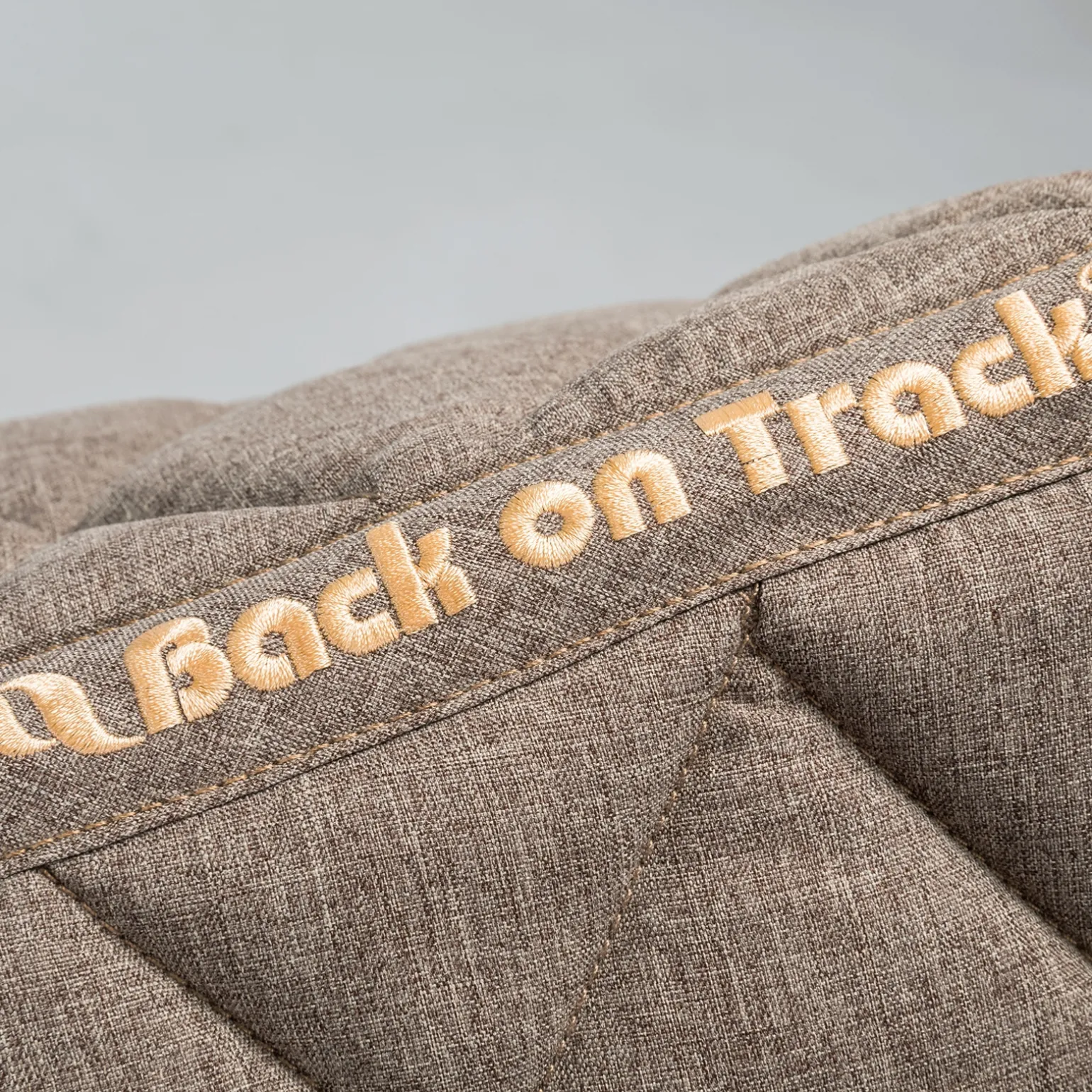 Back On Track Haze Collection Estesatulahuopa